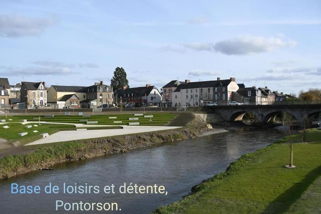 Maison Proche Du Mont Saint Michel Pontorson Exterior foto